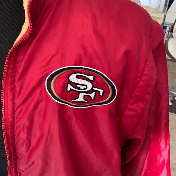 G-lll jacket super nice converts to vest and reversible - Picture 2 of 10